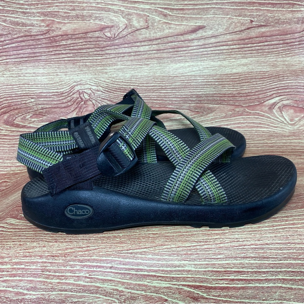 ** sold sold** Chaco Unaweep Sandals Hiking Trail Outdoors 12 Green